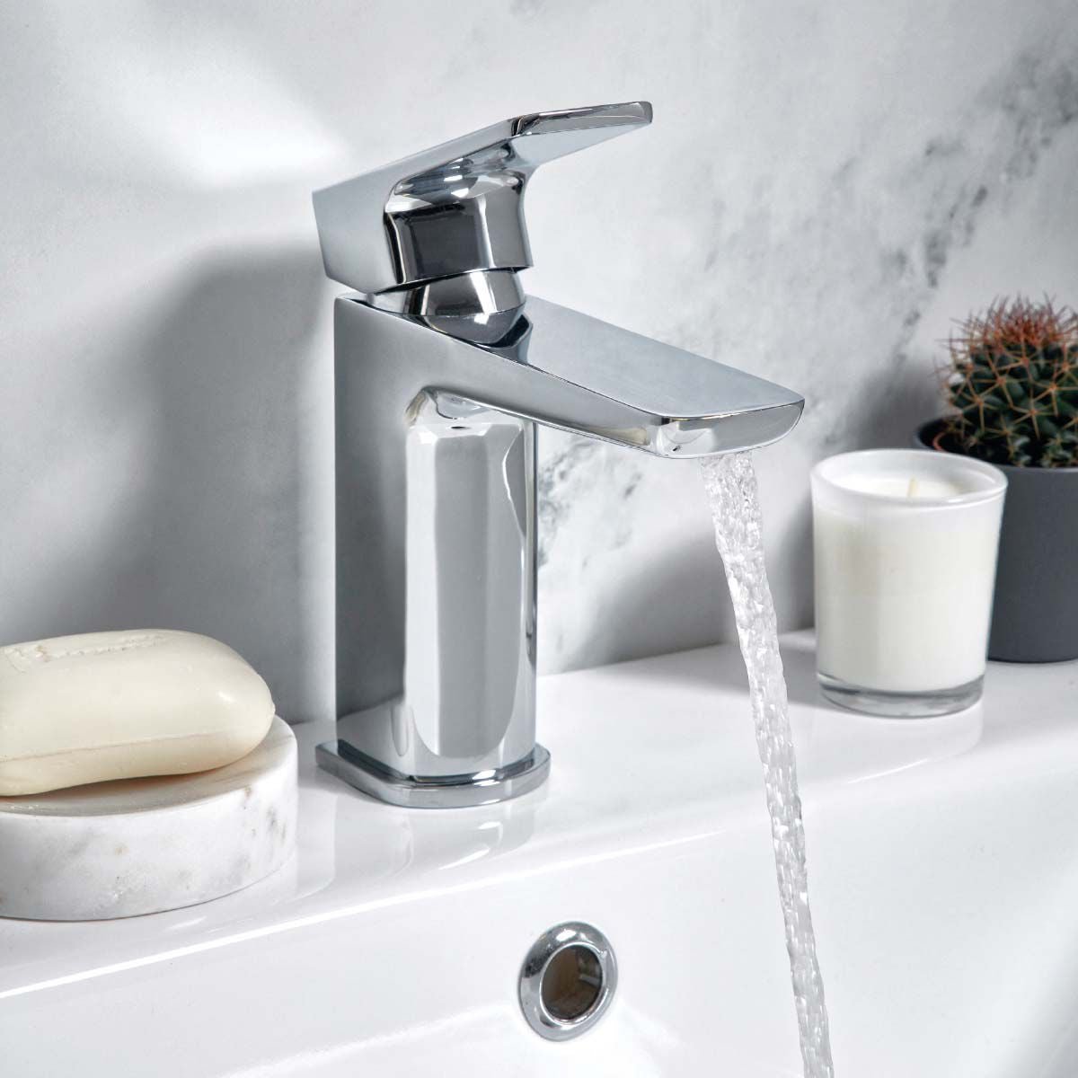 AM00481 - Amara Huby Mono Basin Mixer Tap with Push Waste in Chrome - Coa Living