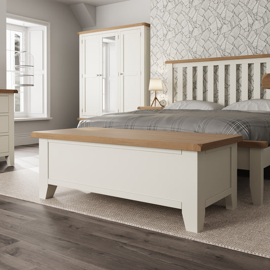 TT Bedroom-White Blanket Box